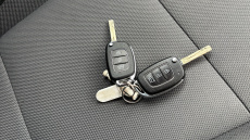 Hyundai i20 1.2 MPi Play 5dr Petrol Hatchback